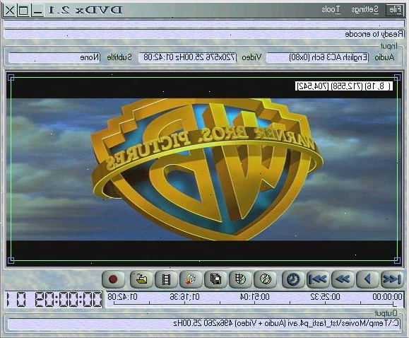 Hvordan å rippe en DVD til en AVI eller MPG-fil ved hjelp av DVDx. Sett inn DVDen du ønsker å rippe inn DVD-stasjonen.
