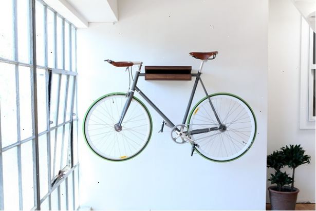 Hvordan å henge en sykkel på veggen. Tenk hvor mye du ønsker å betale for montering maskinvare.